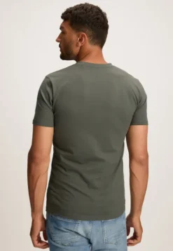 T-shirts*Silvercreek Base V-neck T-shirt