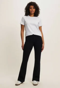 Flared | Jeans*Silvercreek Celsi Flare Jeans