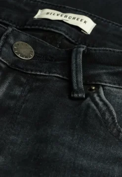 Flared | Jeans*Silvercreek Celsi Flare Jeans