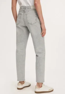 Tapered | Jeans*Silvercreek Cinna Slim Tapered Jeans