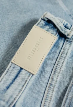 Tapered | Jeans*Silvercreek Cinna Slim Tapered Jeans