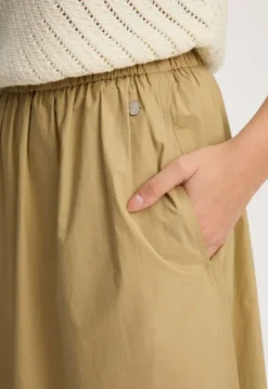 Rokken*Silvercreek Faylinn Rok