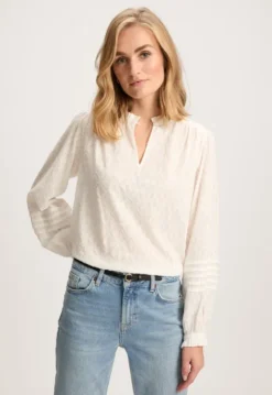 Blouses*Silvercreek Kamilla Blouse