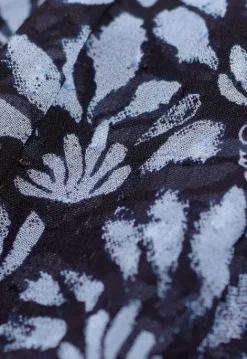 Blouses*Silvercreek Kassidy Longsleeve