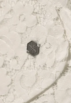 Blouses*Silvercreek Kleo T-shirt