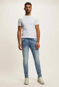 Tapered | Jeans*Silvercreek Lewis Regular Tapered Jeans