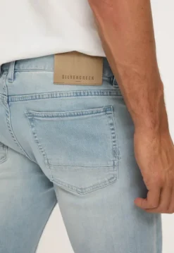 Tapered | Jeans*Silvercreek Lewis Regular Tapered Jeans