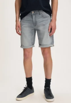 Shorts*Silvercreek Lewis Short