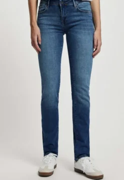 Straight | Jeans*Silvercreek Luna Straight Jeans