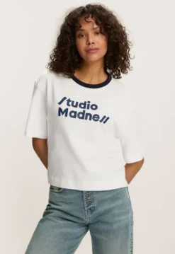 T-shirts & Tops*Silvercreek Moon T-shirt