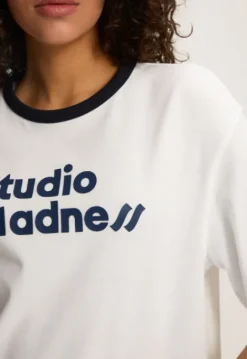 T-shirts & Tops*Silvercreek Moon T-shirt