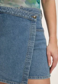 Shorts*Silvercreek Moto Skort