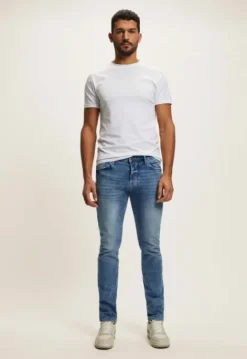 Tapered | Jeans*Silvercreek Porter Slim Tapered Jeans