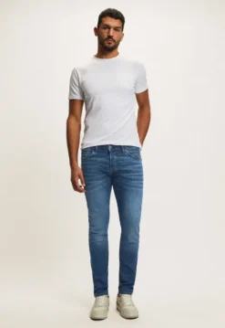 Tapered | Jeans*Silvercreek Porter Slim Tapered Jeans