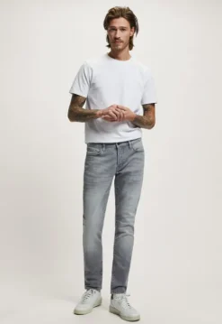 Tapered | Jeans*Silvercreek Porter Slim Tapered Jeans